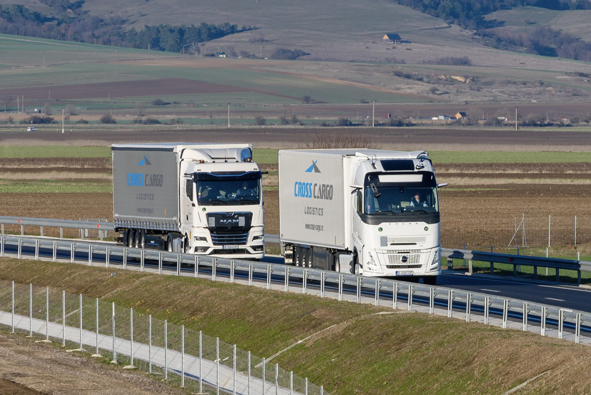 Cross Cargo